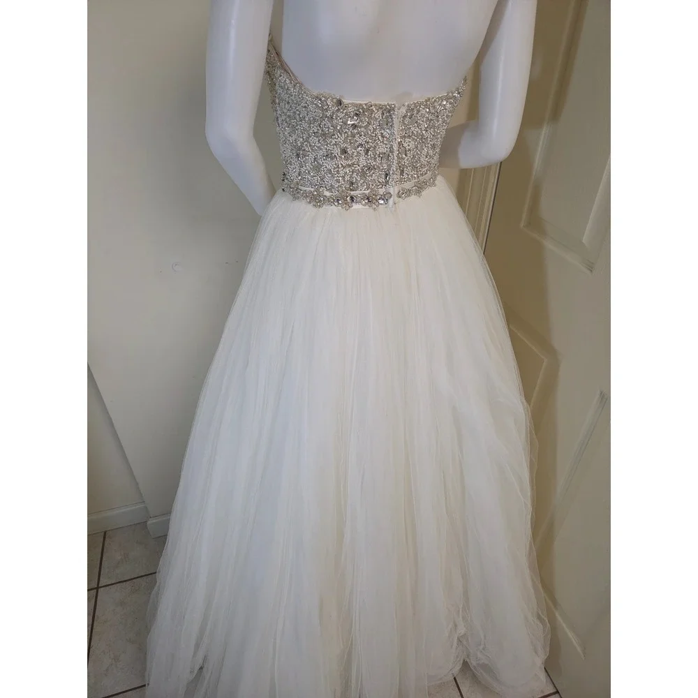 Maggie Sottero Haute Couture Beaded Tulle Wedding Dress Ball Gown Ivory Size 6 - Picture 12 of 16